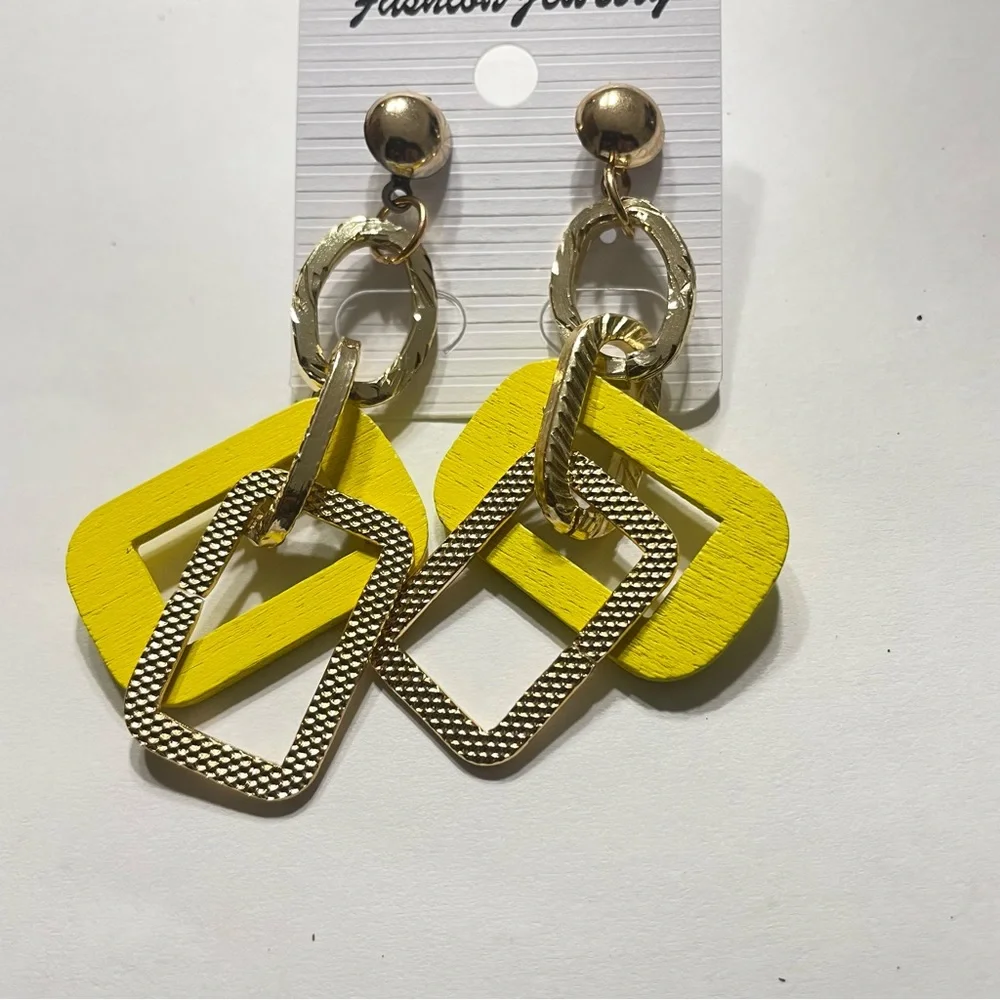 Multi-Shape Colorful Wooden with Gold-Tone Dangle Earrings, Push Back Closure - Picture 5 of 13